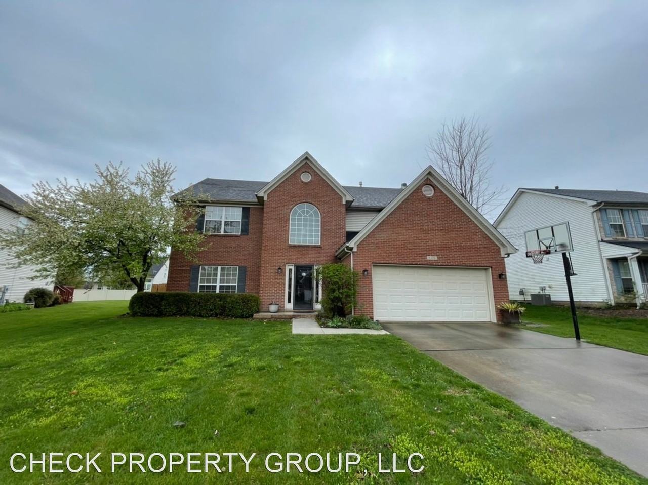 9406 Harlow Ct - Photo 2 of 33