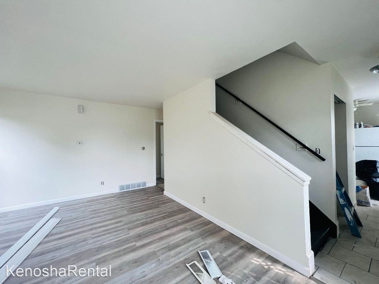 4061 28th Ave - Photo 3 of 13