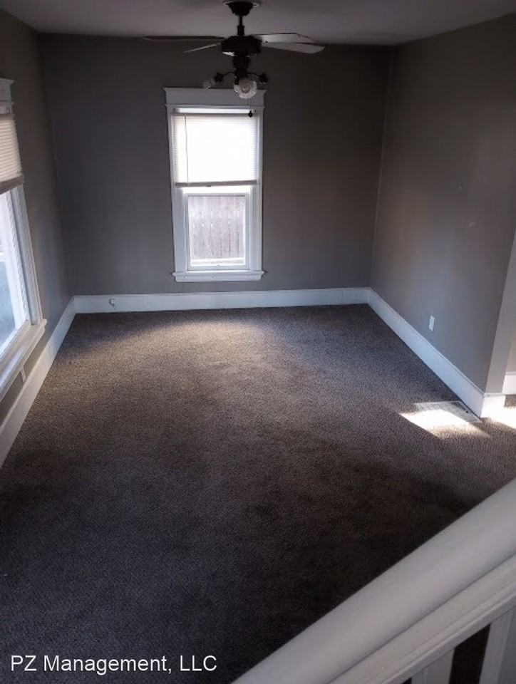 1628 E 45th St - Photo 3 of 20