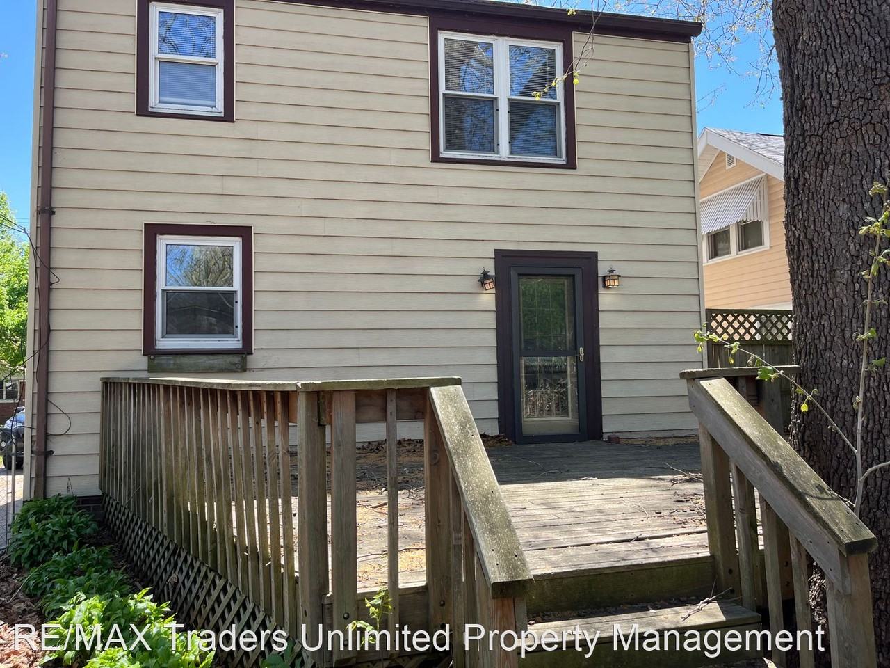 409 E Melbourne Ave - Photo 3 of 15
