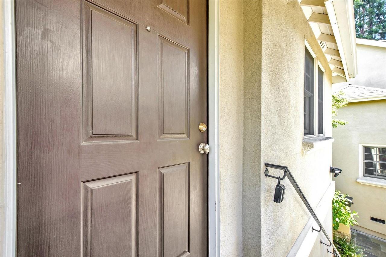 363 Channing Ave #A - Photo 3 of 21