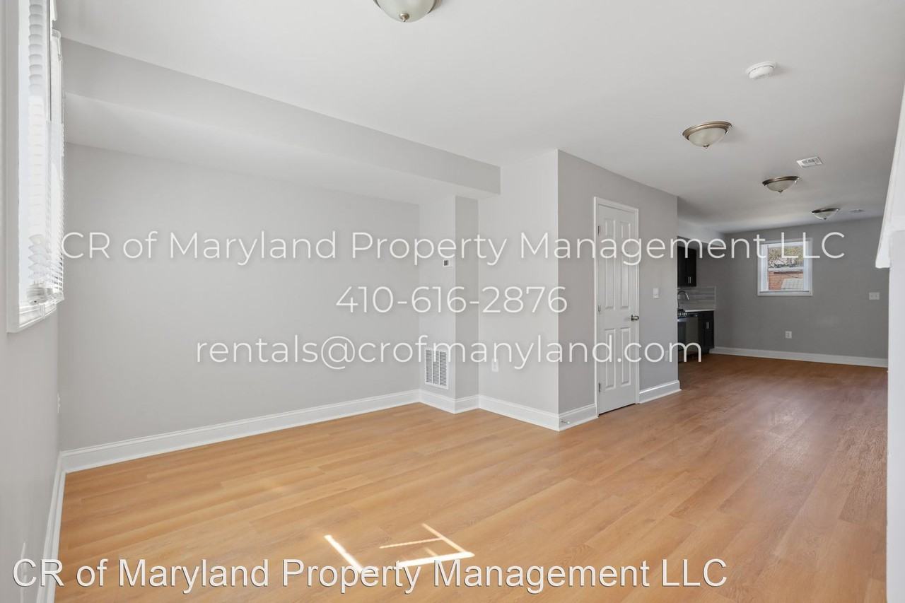 3906 8th St - Photo 3 of 18