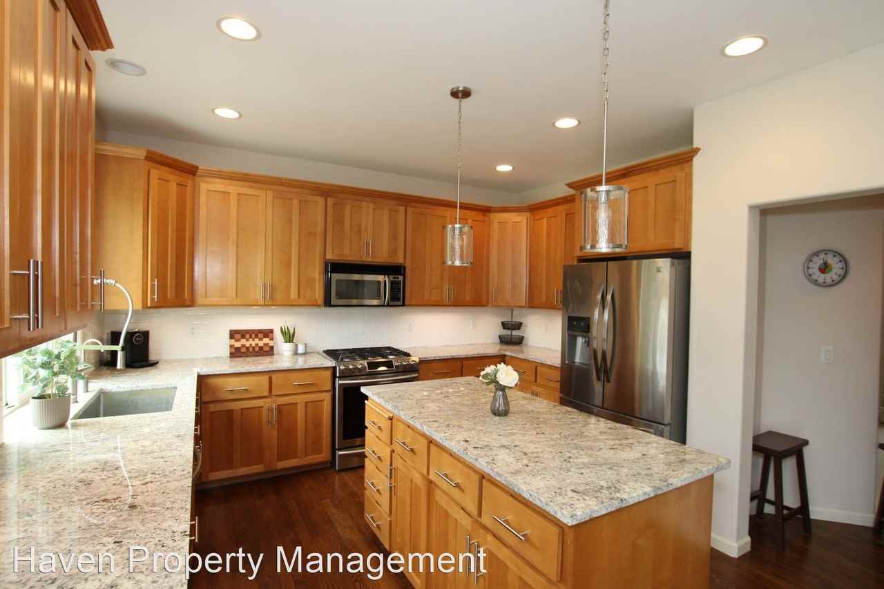 5037 Debbie Ct - Photo 3 of 15