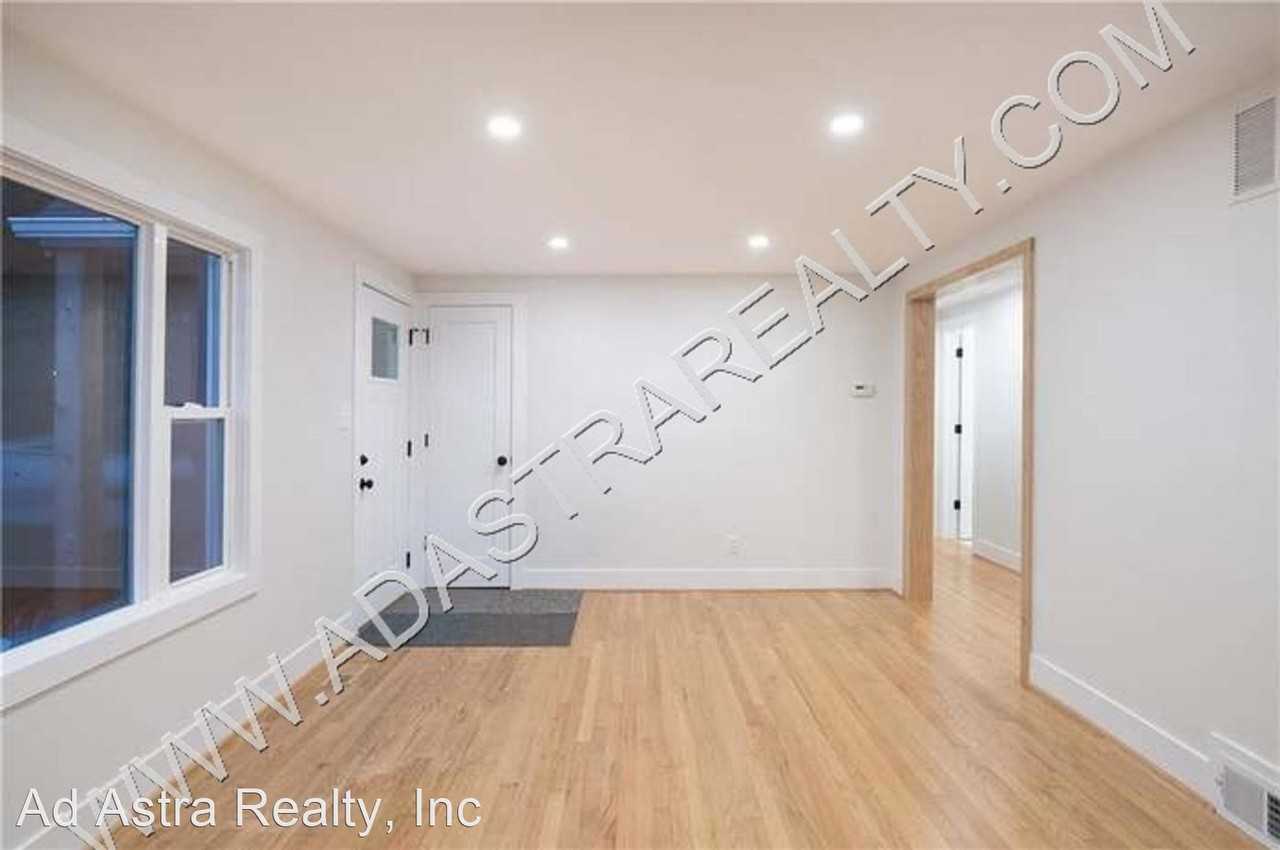 6410 Lowell Ave - Photo 3 of 21