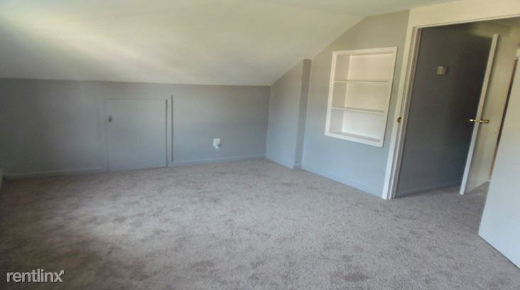 22 Lake St - Photo 2 of 14