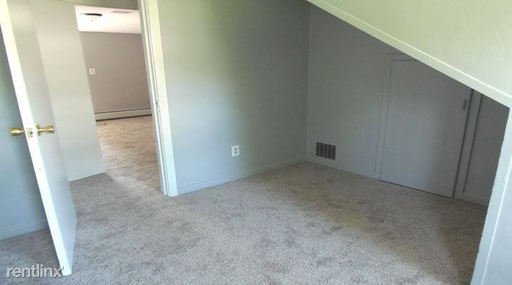 22 Lake St - Photo 3 of 14