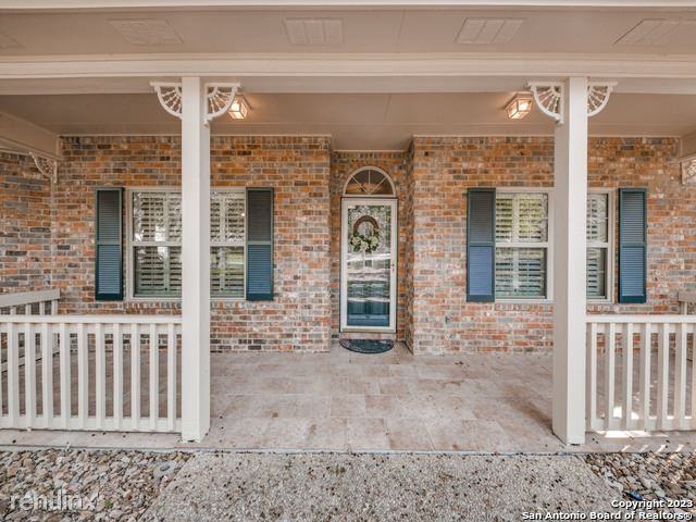 20008 Cedar Br - Photo 2 of 18