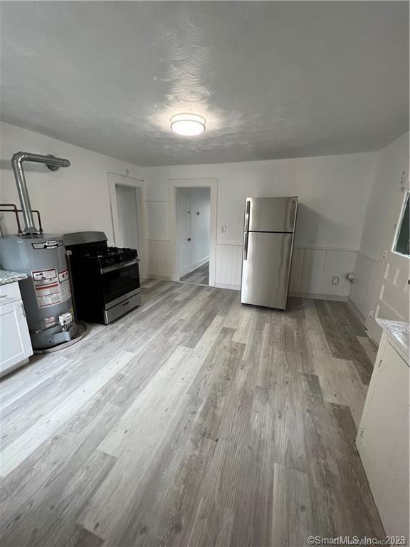 115 Main St - Photo 2 of 12