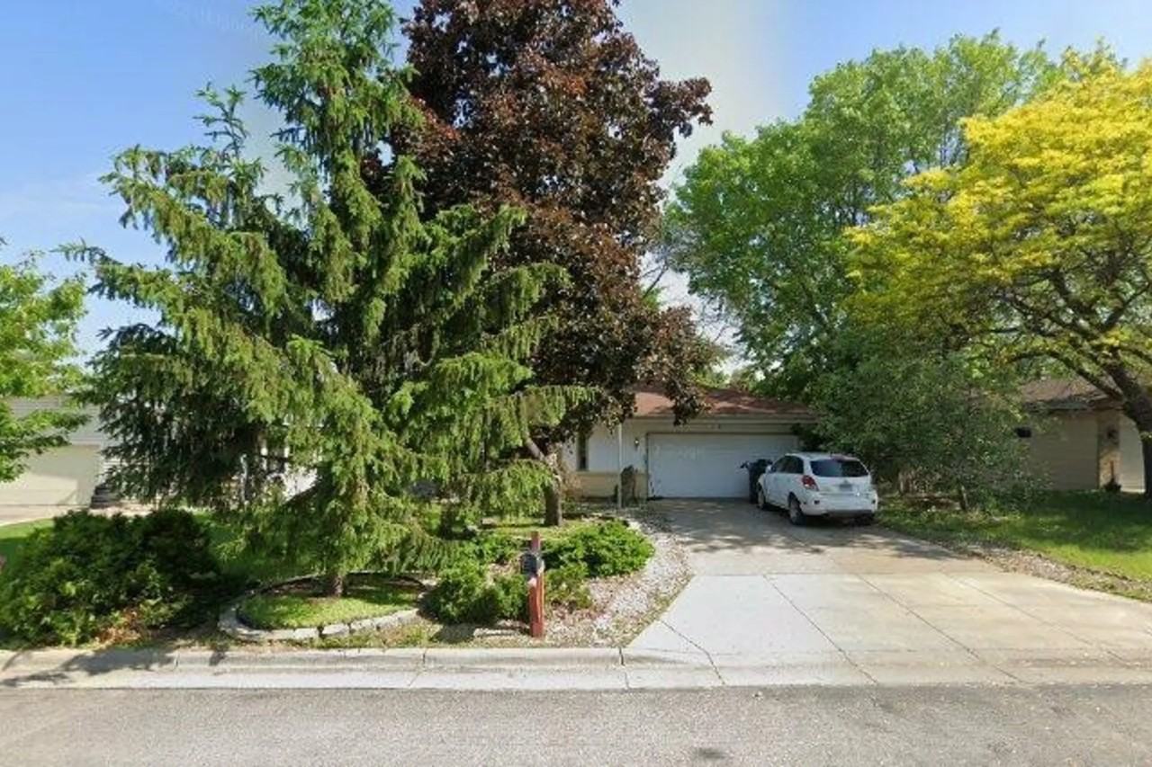 1985 Hilding St - Photo 2 of 14