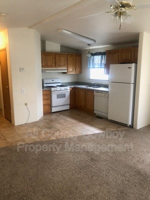 2364 Snowy Range Rd - Photo 3 of 10