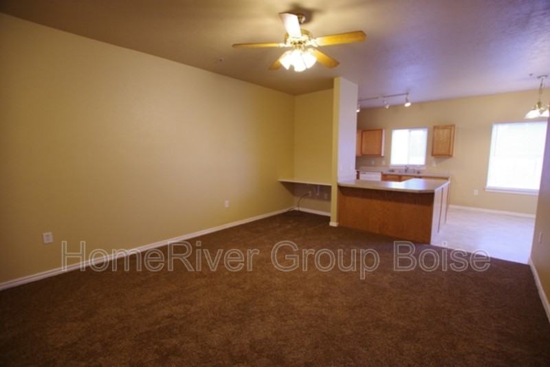 10183 W Rifleman Ln #102 - Photo 7 of 14