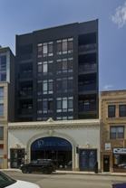 3226 N Clark St #2B - Photo 1 of 1