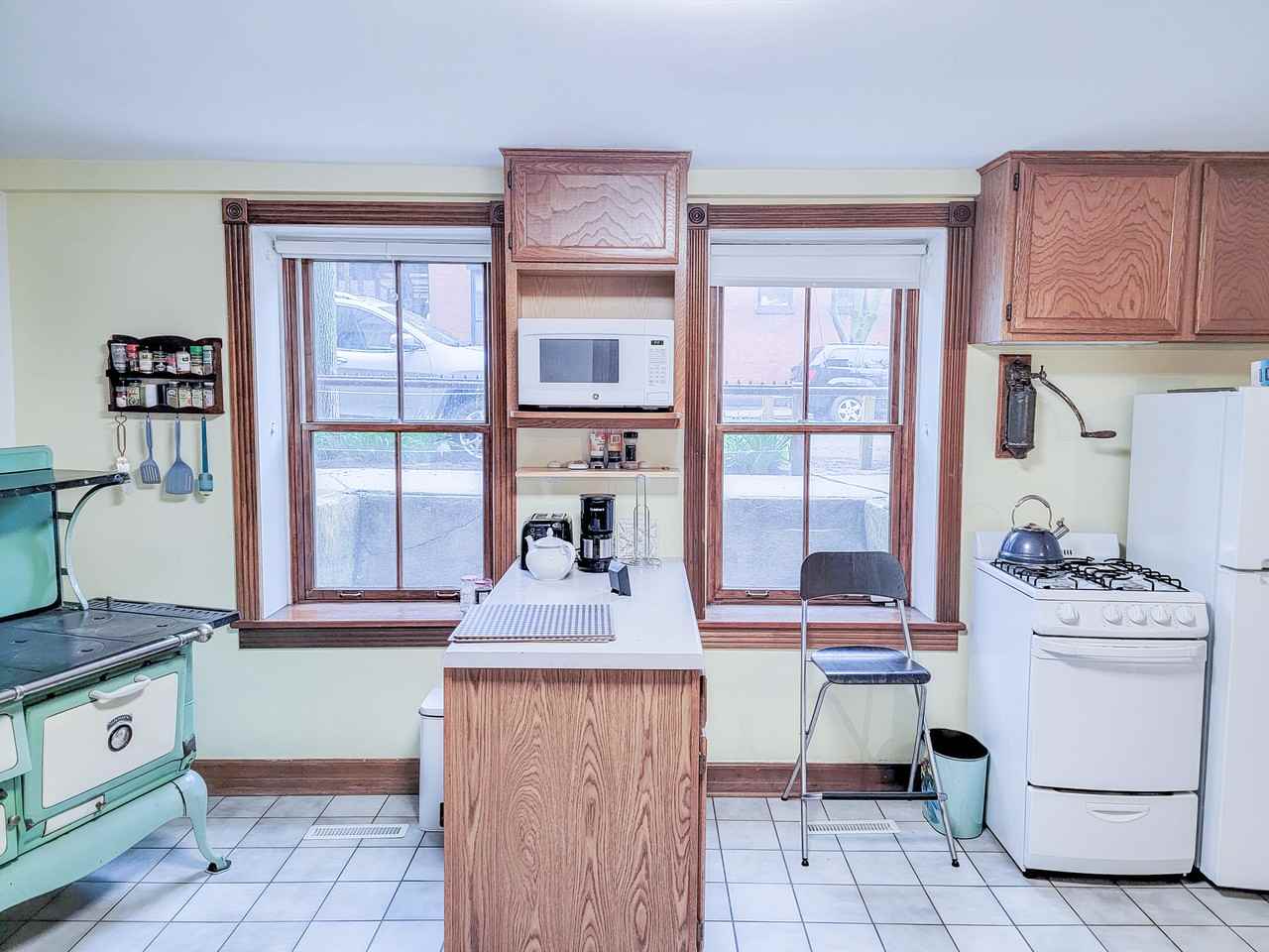 2101 N Clifton Ave #G - Photo 4 of 21