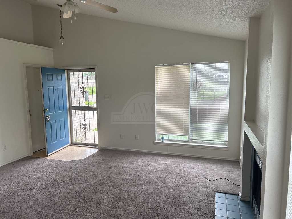 2305 Purser Dr - Photo 2 of 24