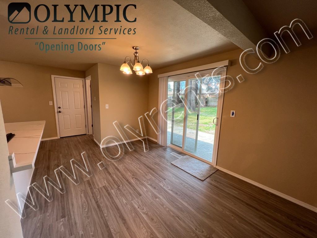 311 Wildcat St Se - Photo 4 of 19