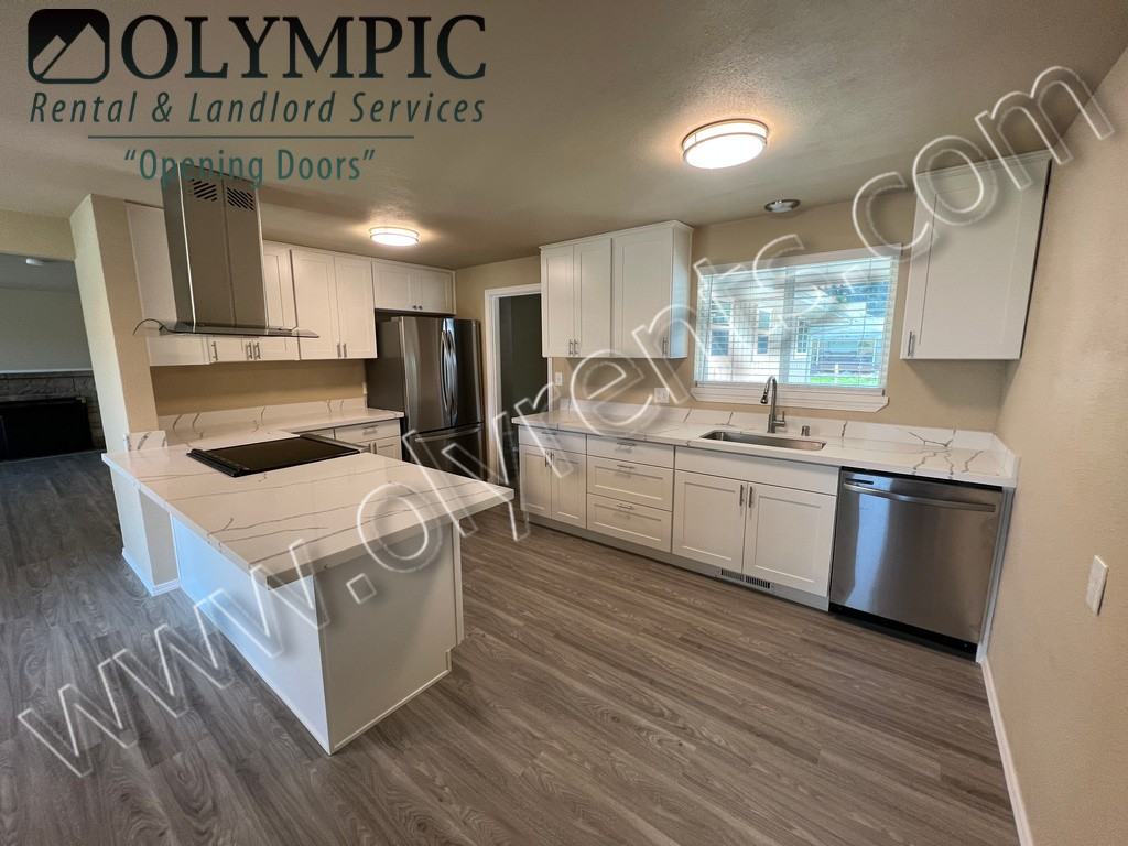 311 Wildcat St Se - Photo 5 of 19