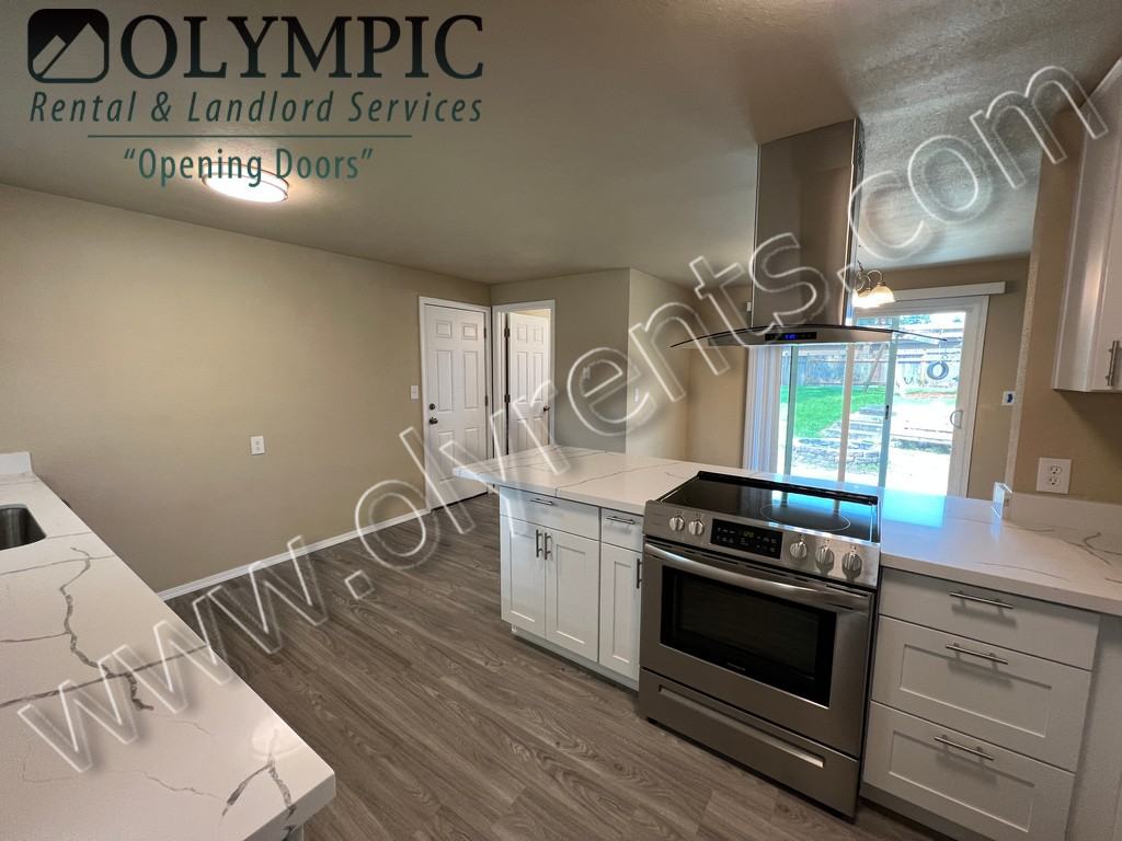 311 Wildcat St Se - Photo 6 of 19