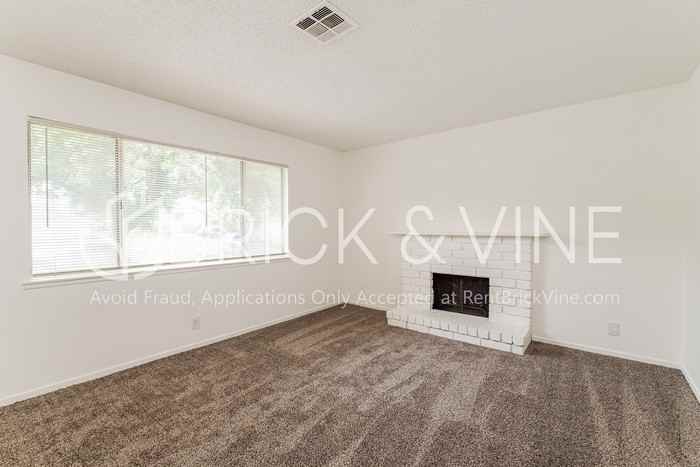 44740 27th St E - Photo 2 of 18