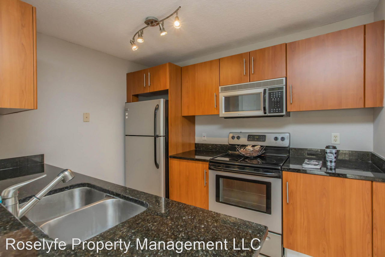 2760 Mayport Road  2605 Quad Ct - Photo 3 of 11