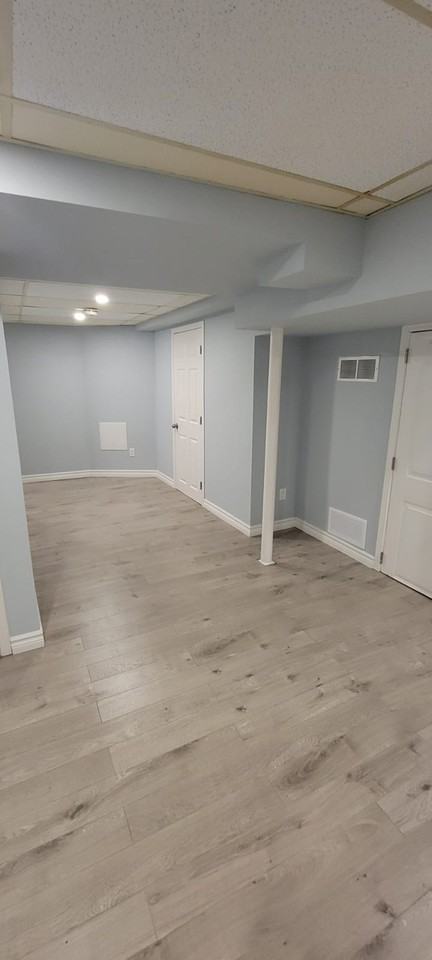 1620 Green Road - Photo 2 of 10