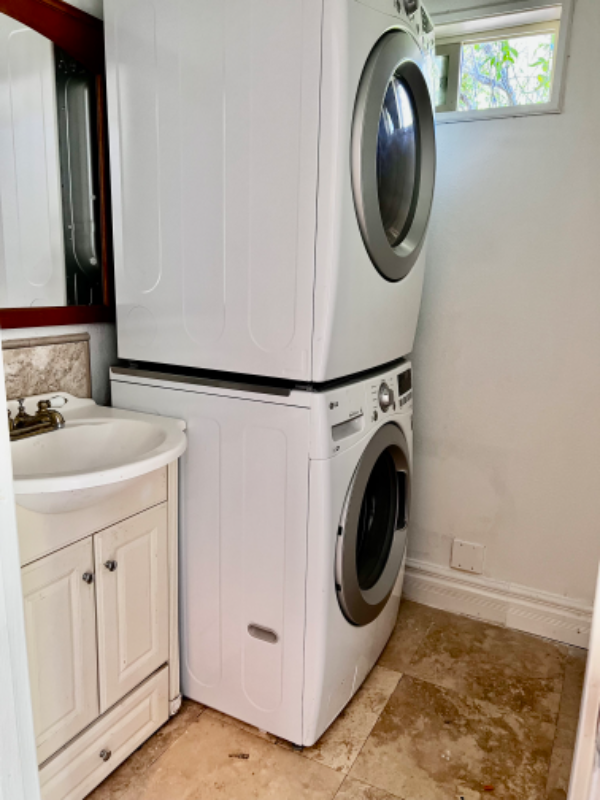 610 Nwcircle - Photo 4 of 21