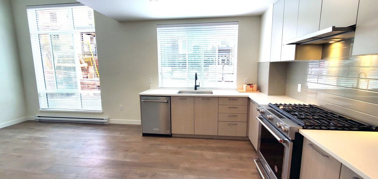 708 Lea Avenue - Photo 2 of 12