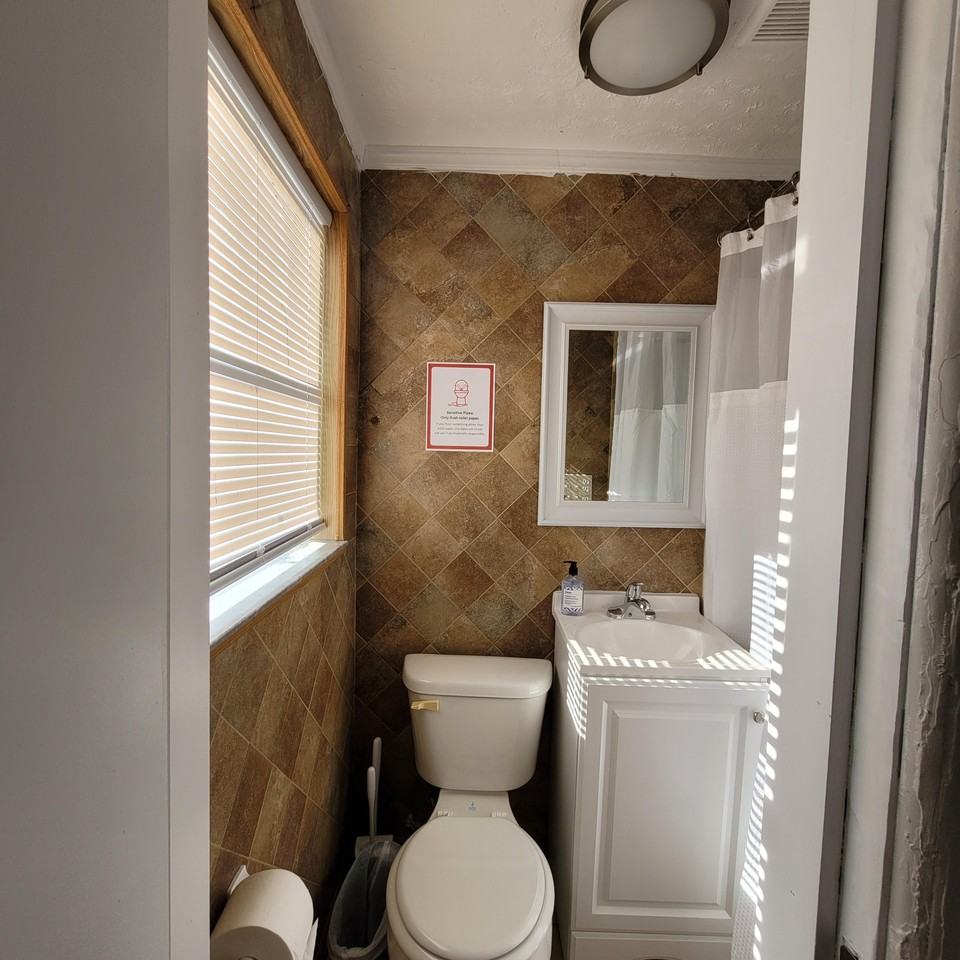 37th St - Photo 5 of 12