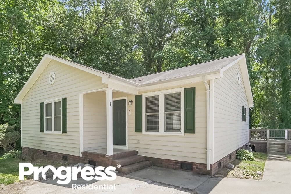 69 Wilshire Ave Sw - Photo 3 of 16