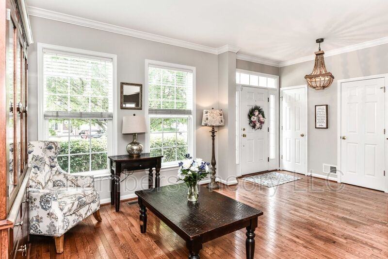 14104 Flicker Ct - Photo 3 of 50