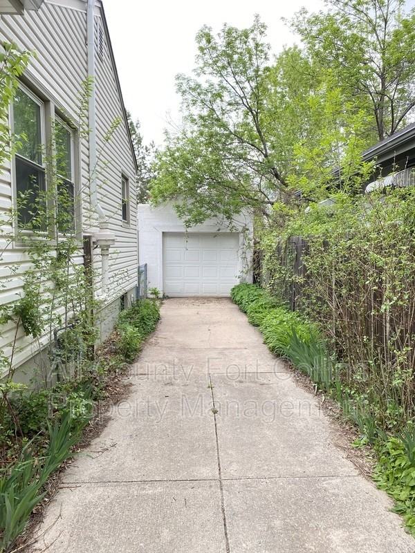 826 W Magnolia St - Photo 2 of 17