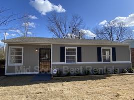 featured image of 4428 Sunny View Drive