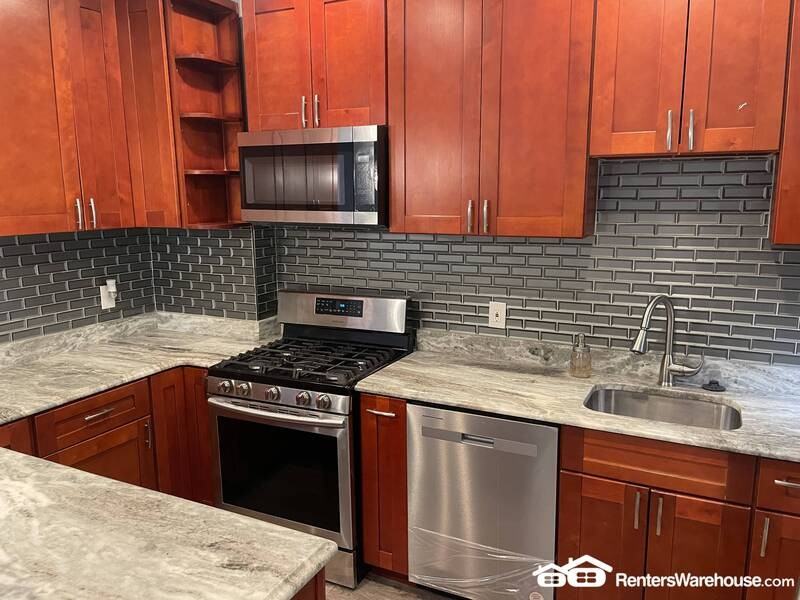 2542 Druid Park Dr - Photo 2 of 20