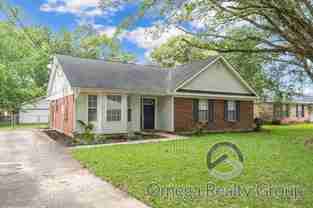 1380 Lexington Way - Photo 1 of 1
