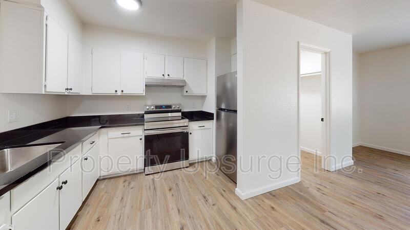 2061 Rosamond St - Photo 4 of 12