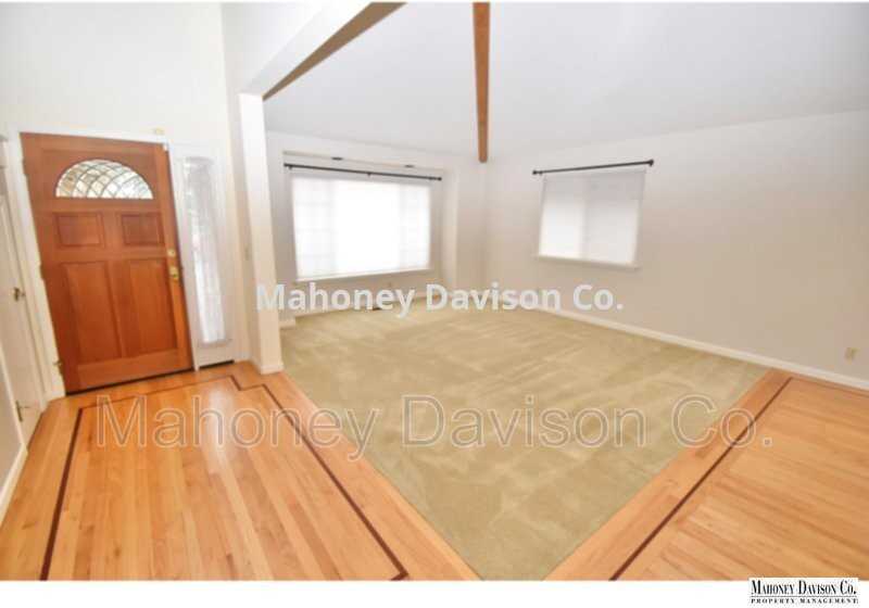 121 Veronda Ave - Photo 2 of 23