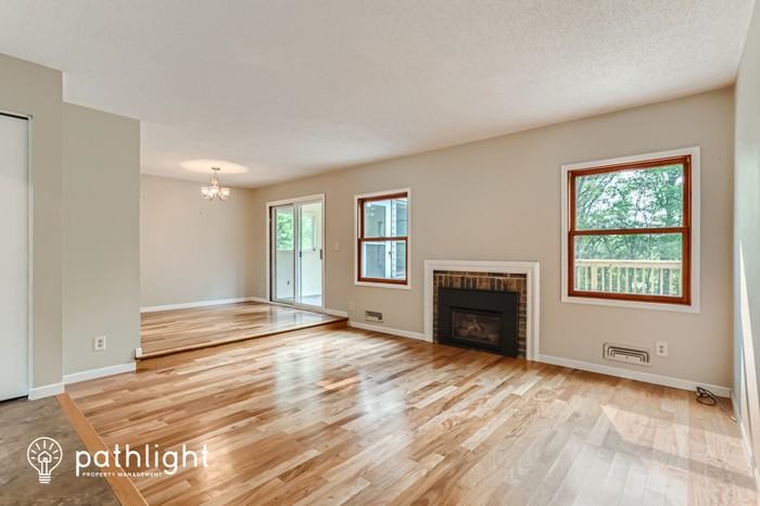 13004 Eveleth Ave - Photo 2 of 21