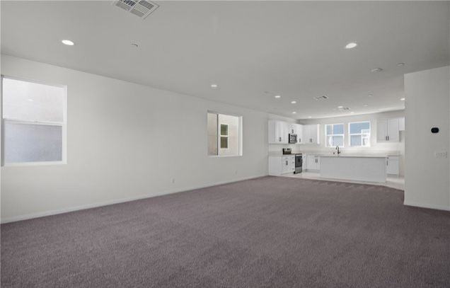 252 N Standard Ave #NA - Photo 2 of 13