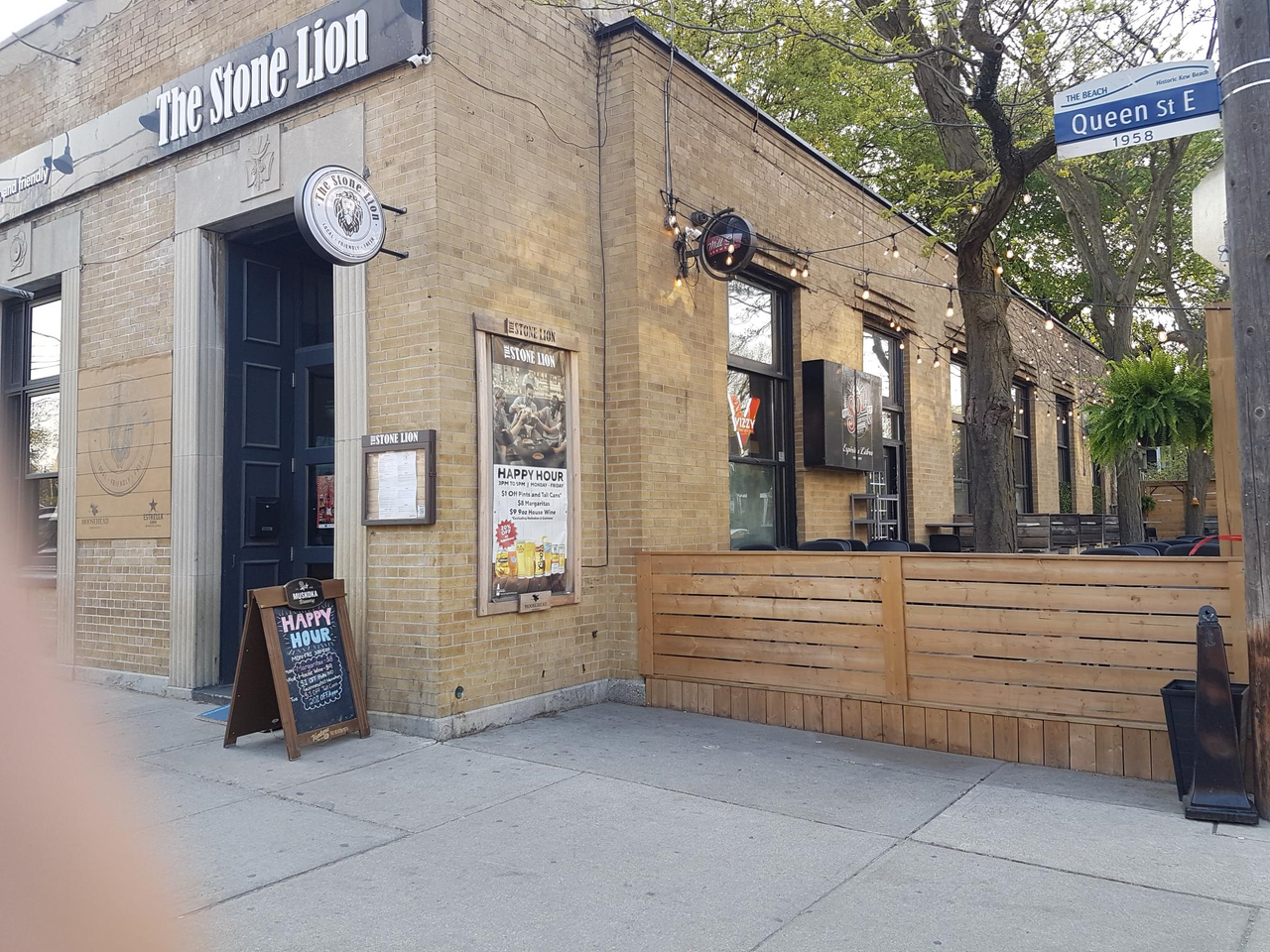 Queen St E & Woodbine Ave - Photo 5 of 8