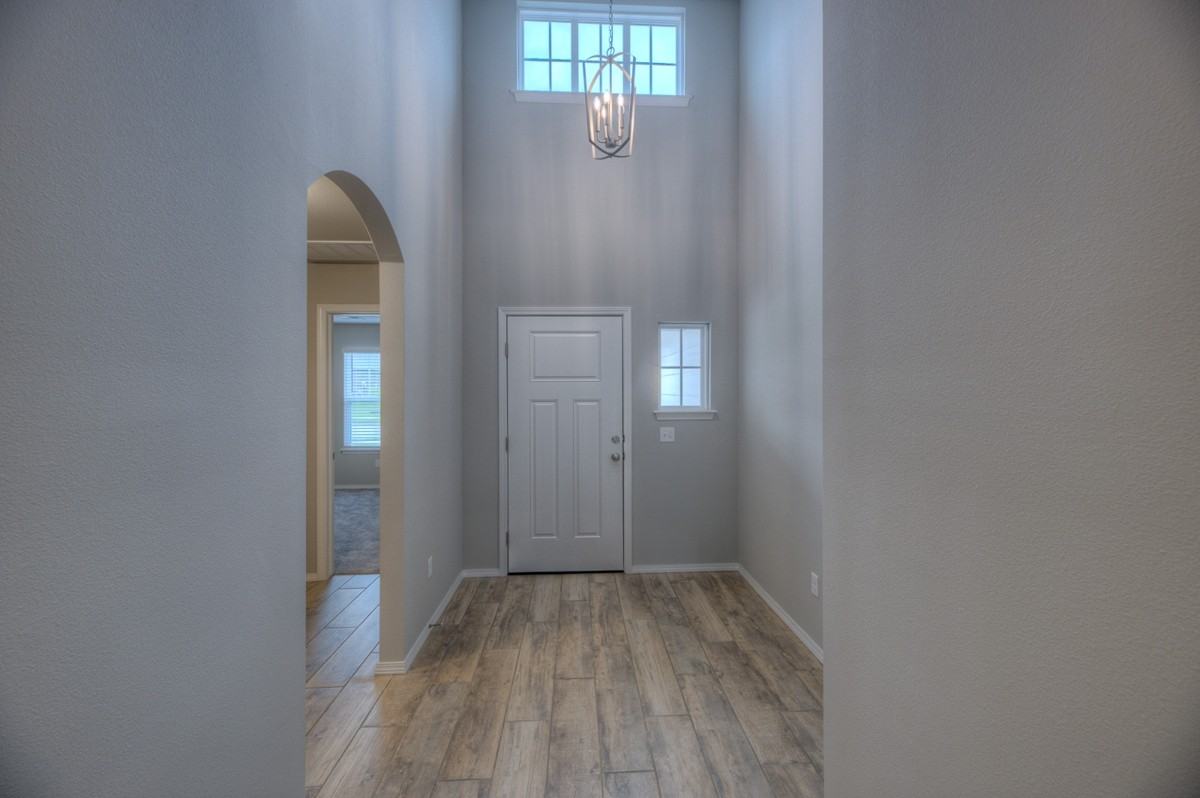 3710 S 13th Pl #1 - Photo 3 of 31