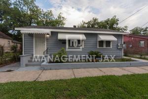featured image of 1560 W 17th St #1