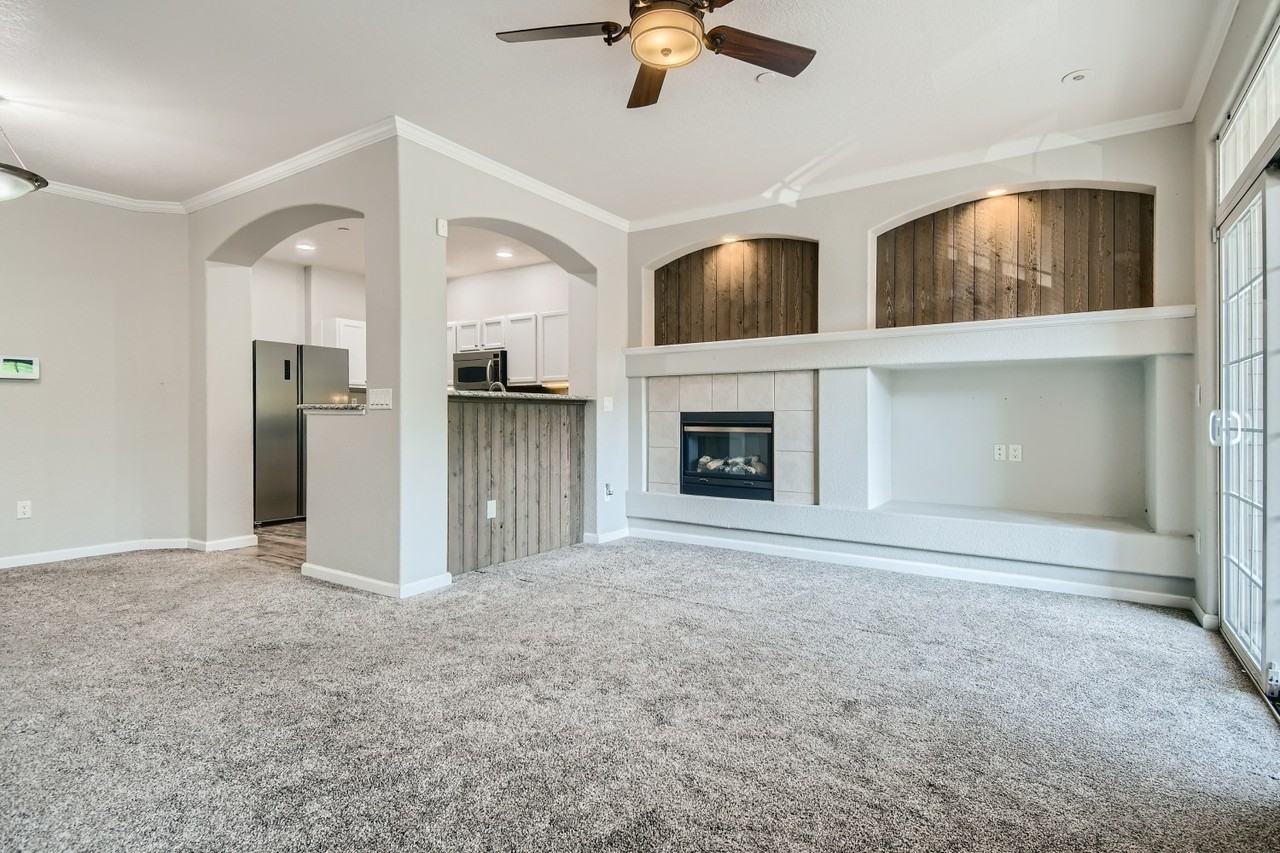 12711 Colorado Boulevard - 1204Unit 1204 #1204 - Photo 3 of 10