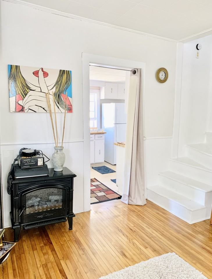 119 Delater St - Photo 2 of 18
