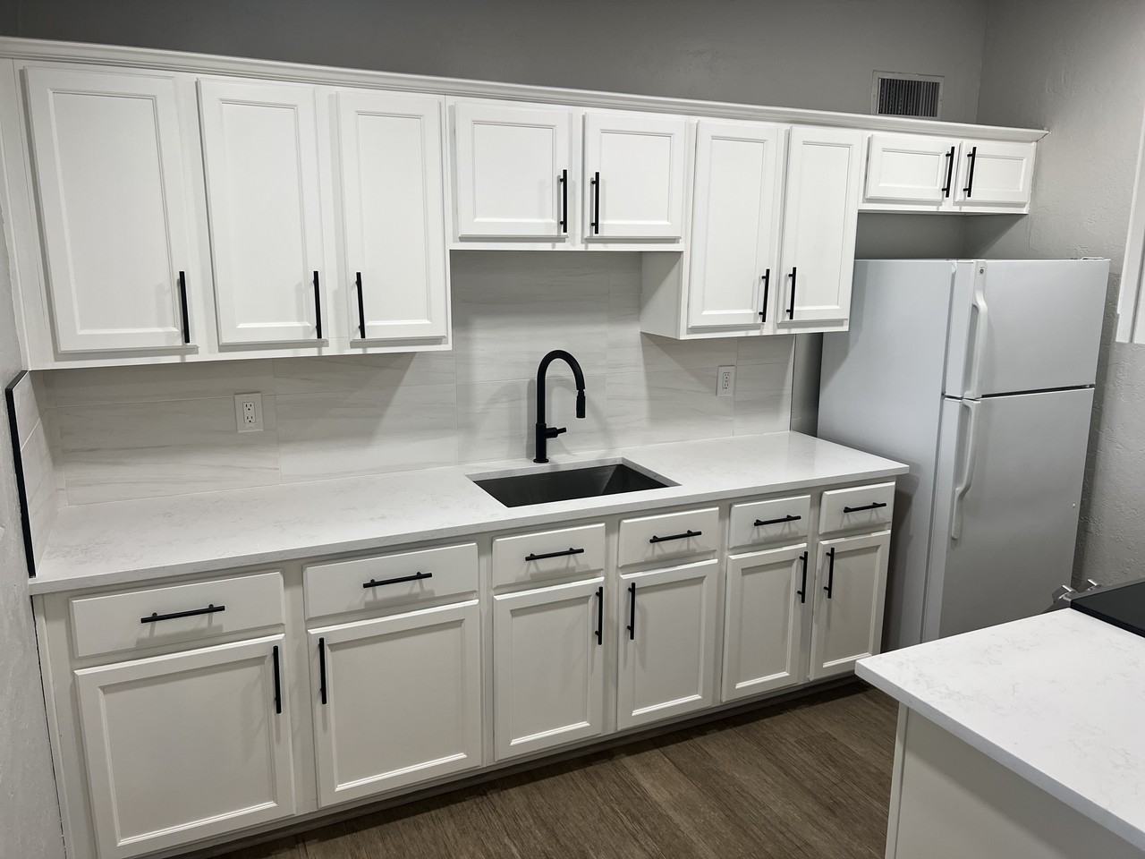 542 North Camino Santiago - Photo 2 of 13