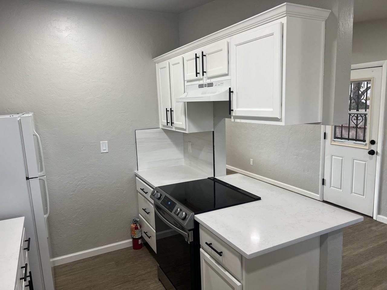 542 North Camino Santiago - Photo 3 of 13