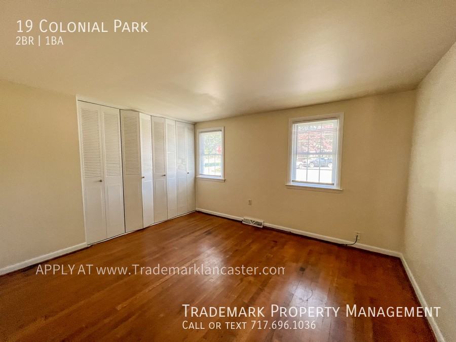 19 Colonial Park - Photo 3 of 4