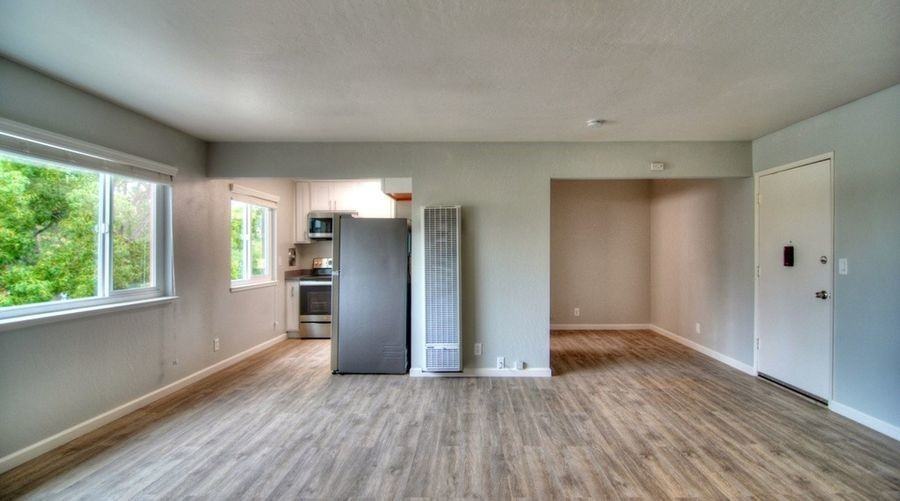 2240 Angela Ct #05 - Photo 2 of 8