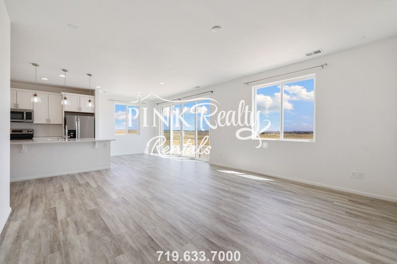 8033 Buffalo Horn Dr - Photo 6 of 45