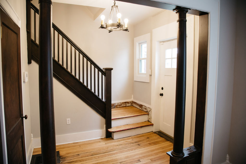 3837 W Lafayette Blvd - Photo 2 of 10