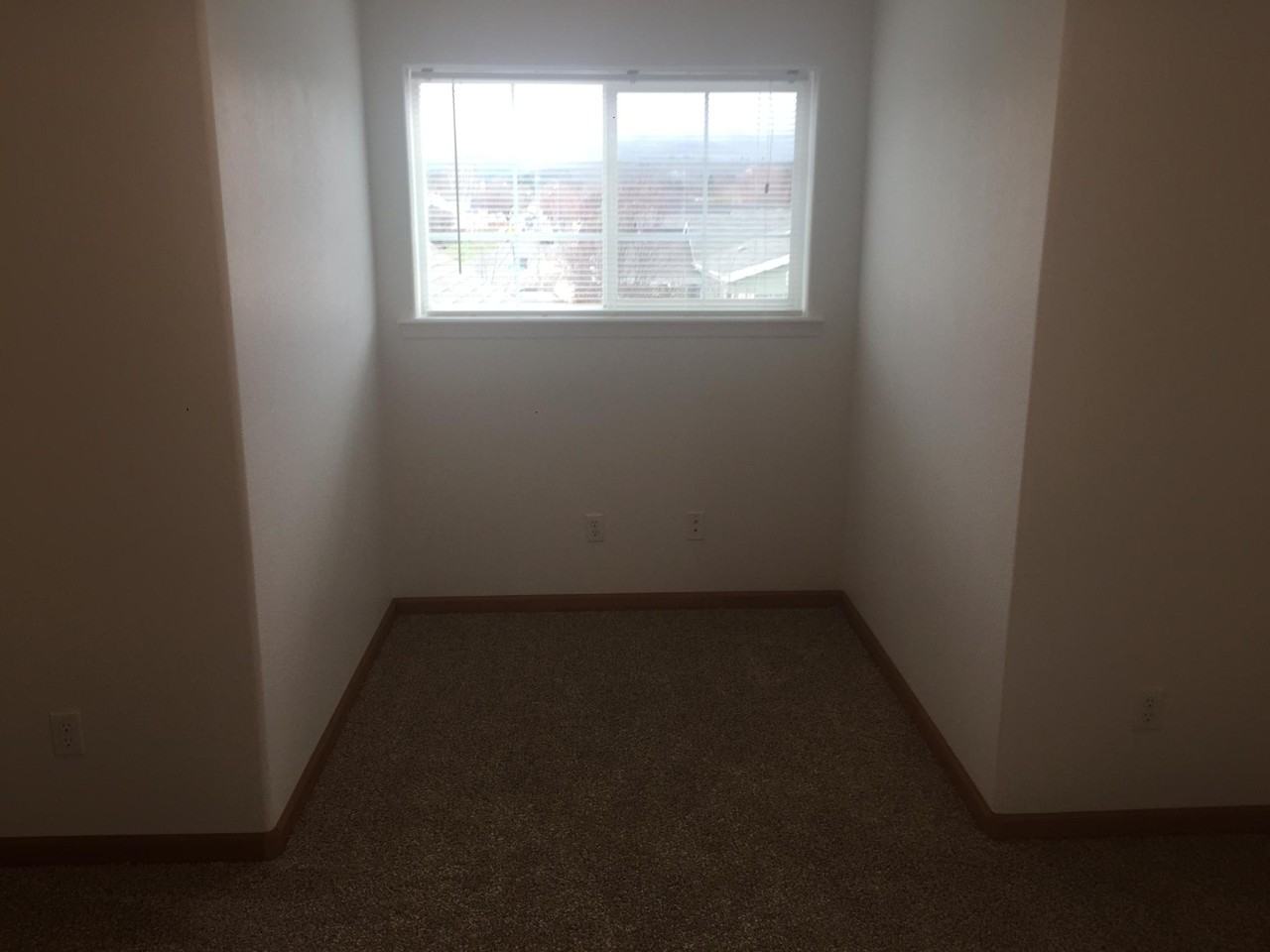 1292 Clearsprings Dr #1 - Photo 7 of 18