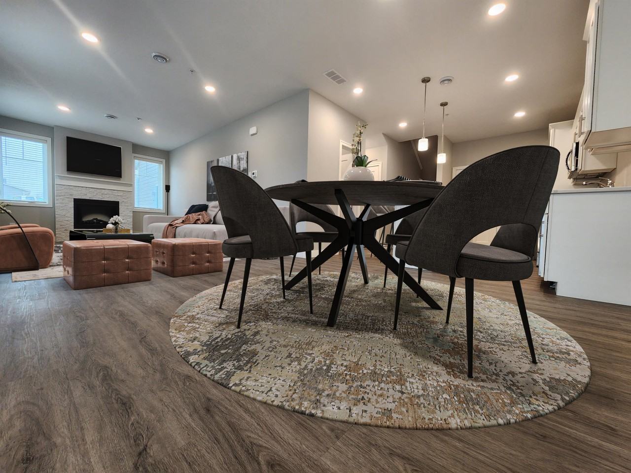 620 Stone Haven Dr Ne #620 - Photo 2 of 22